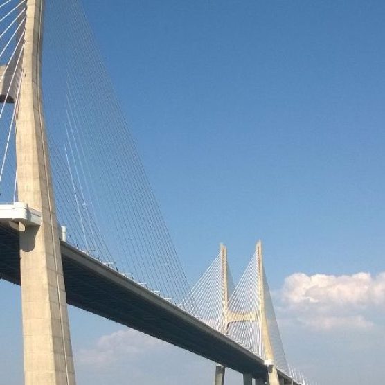 29.3.1998: Europas längste Brücke wird eröffnet